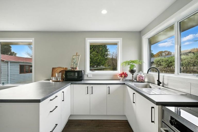 Photo of property in 37 Mccarthy Street, Hoon Hay, Christchurch, 8025