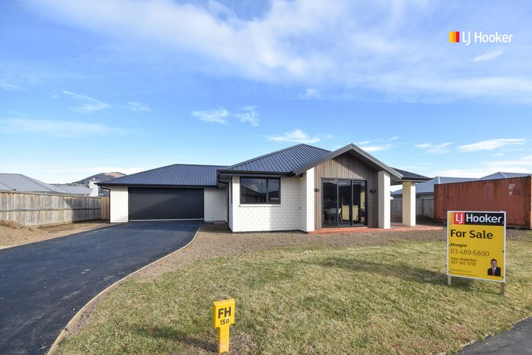 Photo of property in 5 Kinloch Place, Mosgiel, 9024