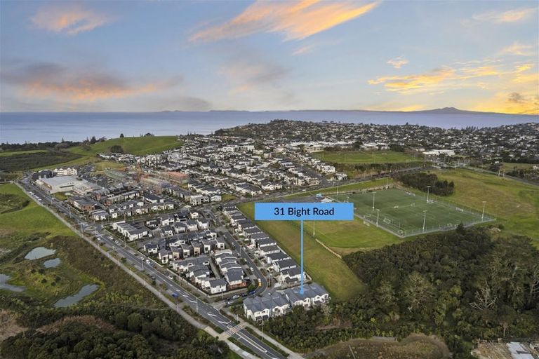 Photo of property in 31 Bight Road, Long Bay, Auckland, 0630
