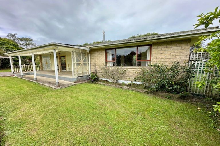 Photo of property in 99 Oparara Road, Karamea, 7893