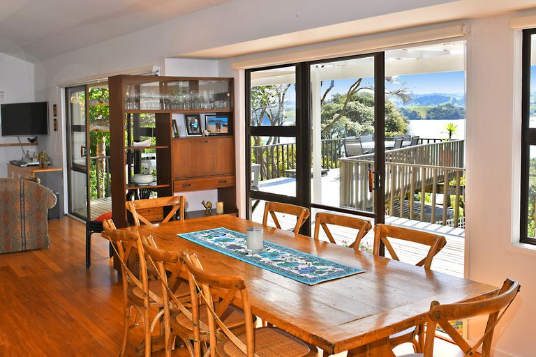 Photo of property in 79 Ridge Road, Howick, Auckland, 2014
