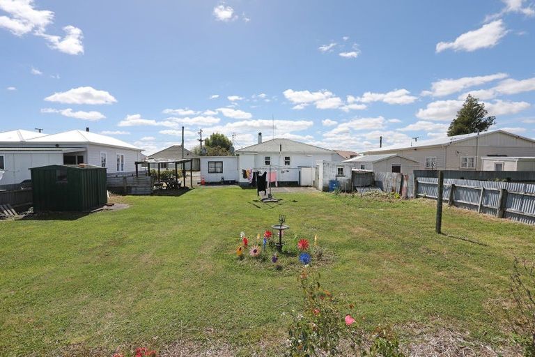 Photo of property in 27 Morris Street, Marton, 4710