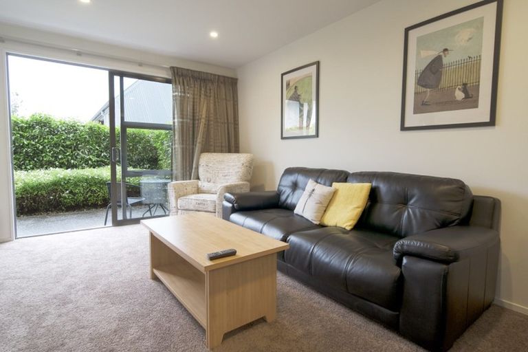 Photo of property in 2/7 Union Street, North Dunedin, Dunedin, 9016