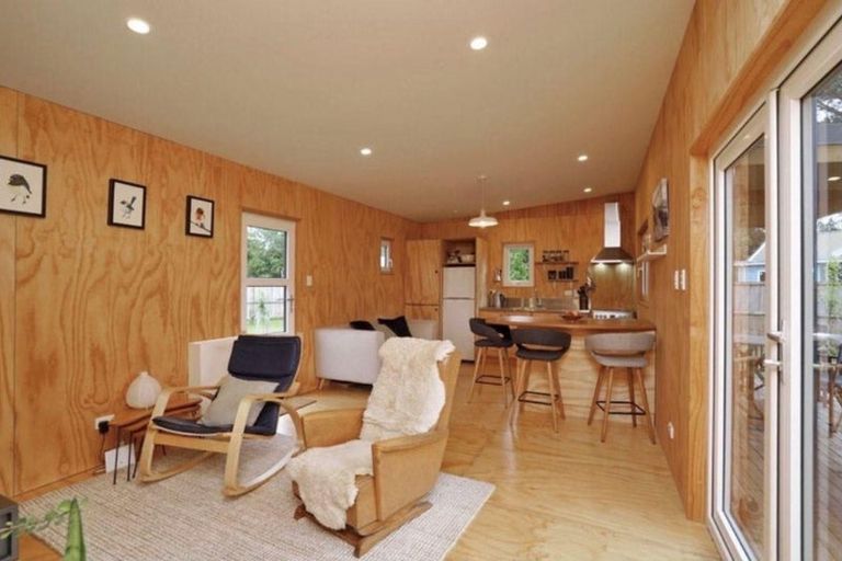 Photo of property in 5 Cross Street, Coalgate, 7673