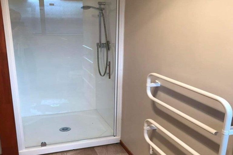 Photo of property in 11a Montgomery Terrace, Hokowhitu, Palmerston North, 4410