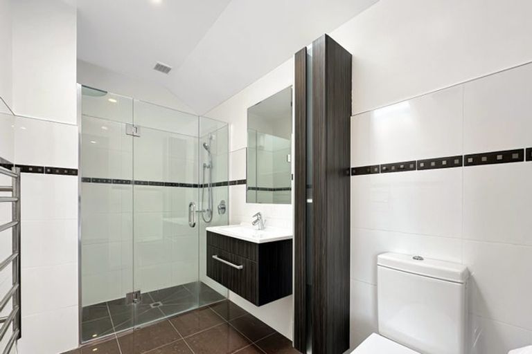 Photo of property in 51b Rodney Street, Howick, Auckland, 2014