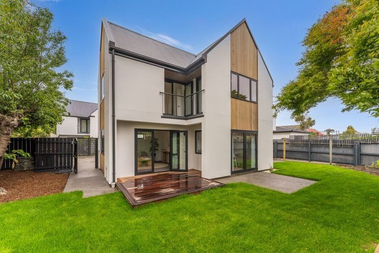 Photo of property in 128a Mcfaddens Road, St Albans, Christchurch, 8052