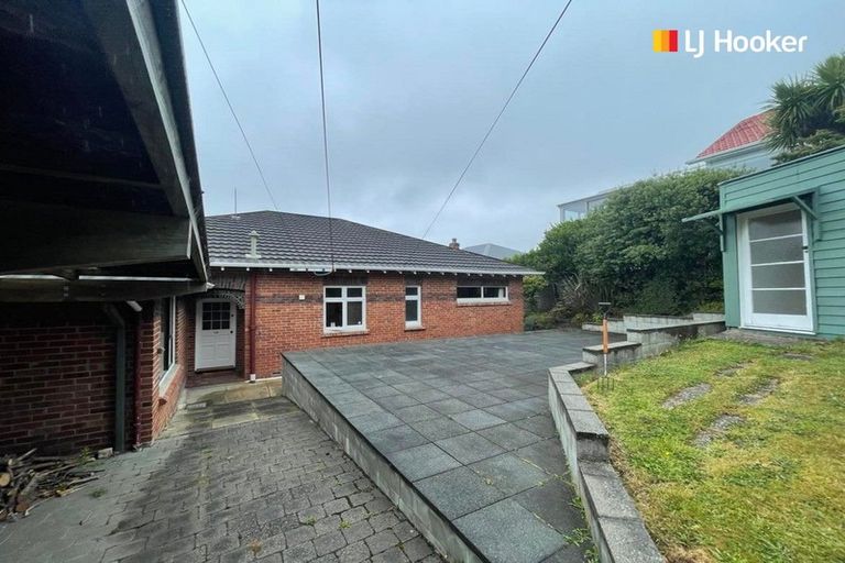 Photo of property in 19 Merchiston Street, Andersons Bay, Dunedin, 9013