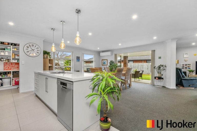 Photo of property in 7 Lusk Way, Patumahoe, Pukekohe, 2679