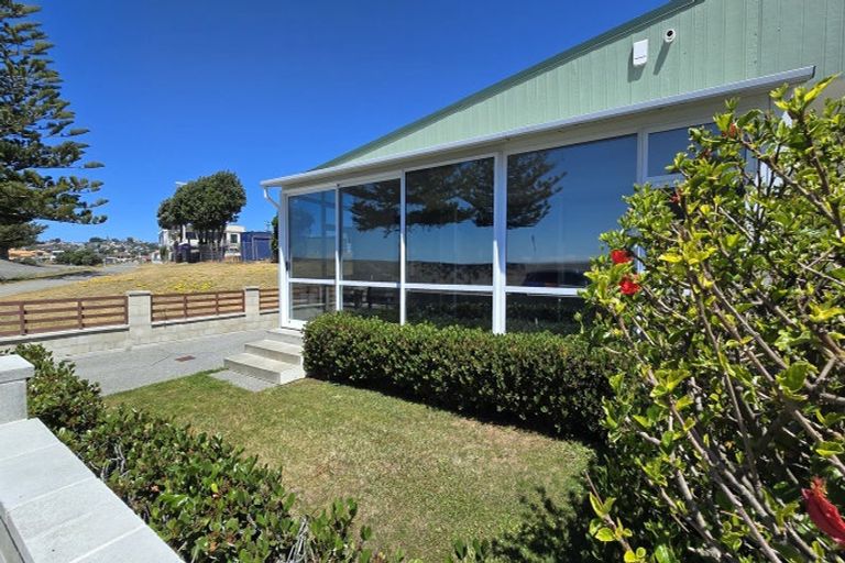 Photo of property in 9c Charles Street, Westshore, Napier, 4110