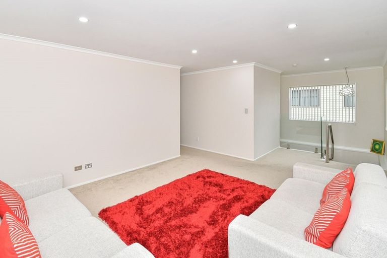 Photo of property in 27b Gifford Road, Papatoetoe, Auckland, 2025