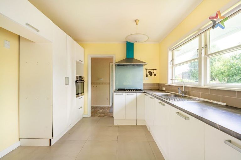 Photo of property in 33a Bauchop Road, Waterloo, Lower Hutt, 5011