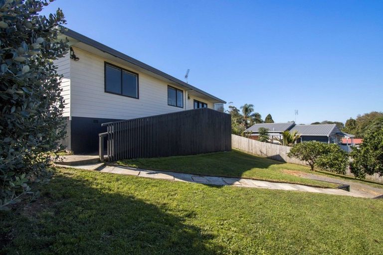 Photo of property in 134 Athenree Road, Athenree, Katikati, 3177