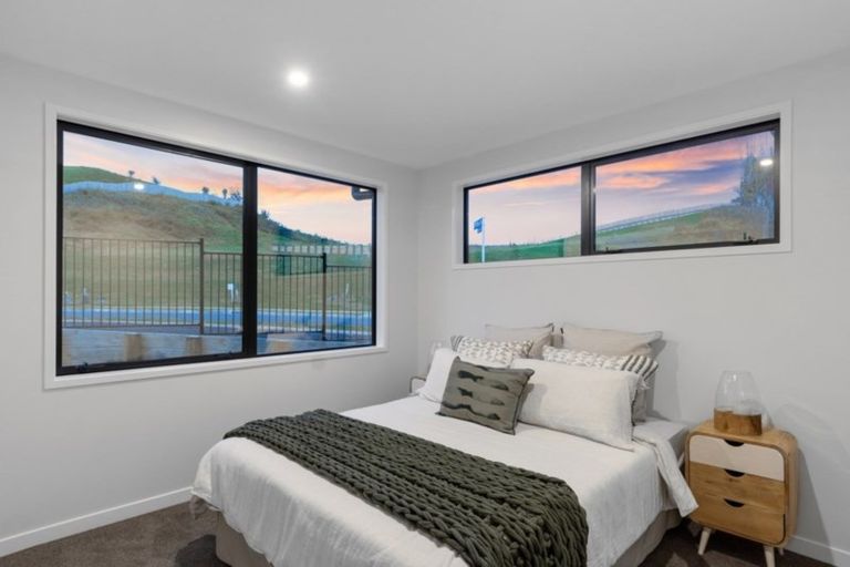 Photo of property in 80 Whakaturou Crescent, Pyes Pa, Tauranga, 3112