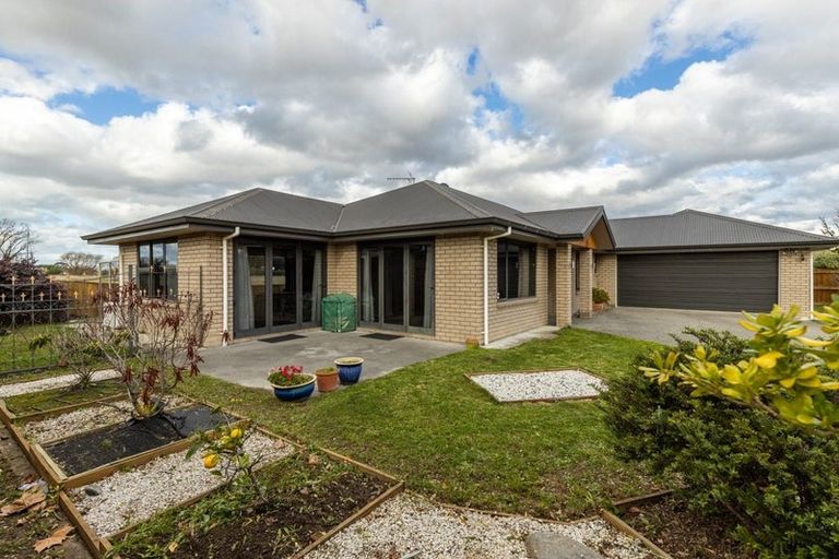 Photo of property in 24 Algarve Close, Blenheim, 7201