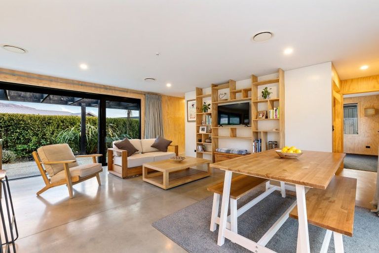 Photo of property in 13 Ashenhurst Way, Lower Shotover, Queenstown, 9304