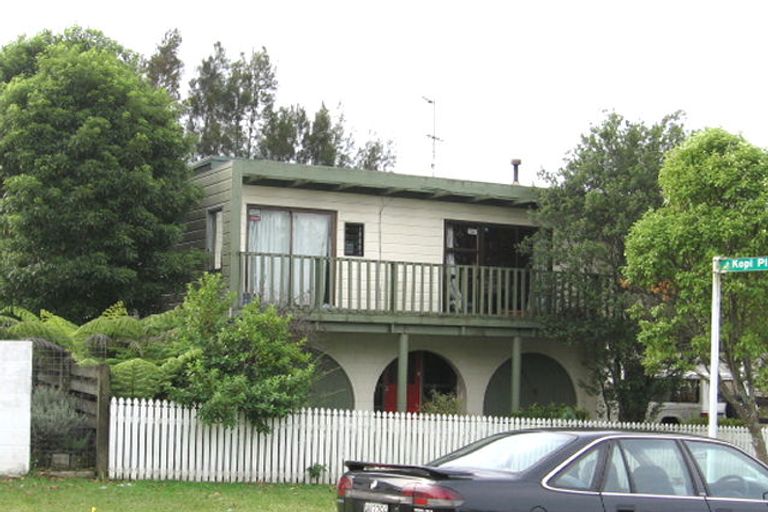 Photo of property in 13 Taitapu Street, Massey, Auckland, 0614