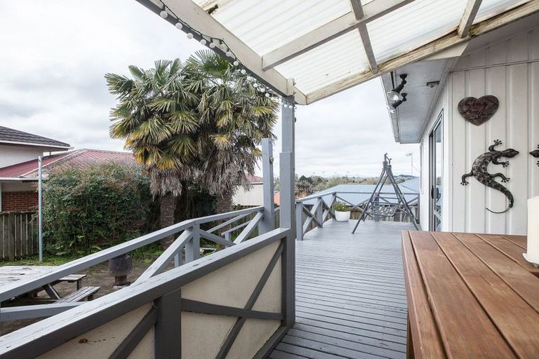 Photo of property in 55 Forest Lake Road, Forest Lake, Hamilton, 3200