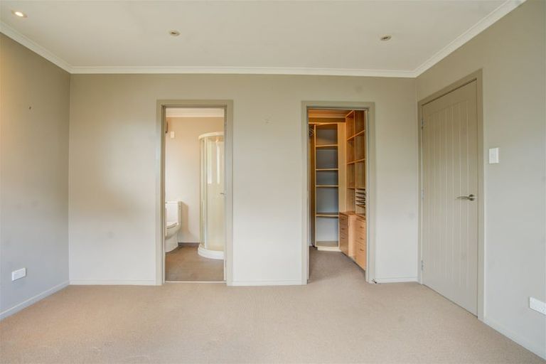 Photo of property in 19 Burns Street, Milton, 9220