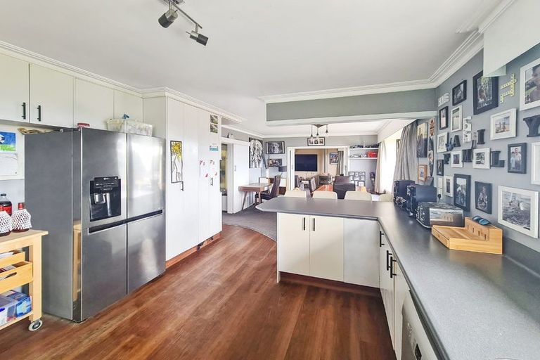 Photo of property in 47 Crownhill Street, Spotswood, New Plymouth, 4310