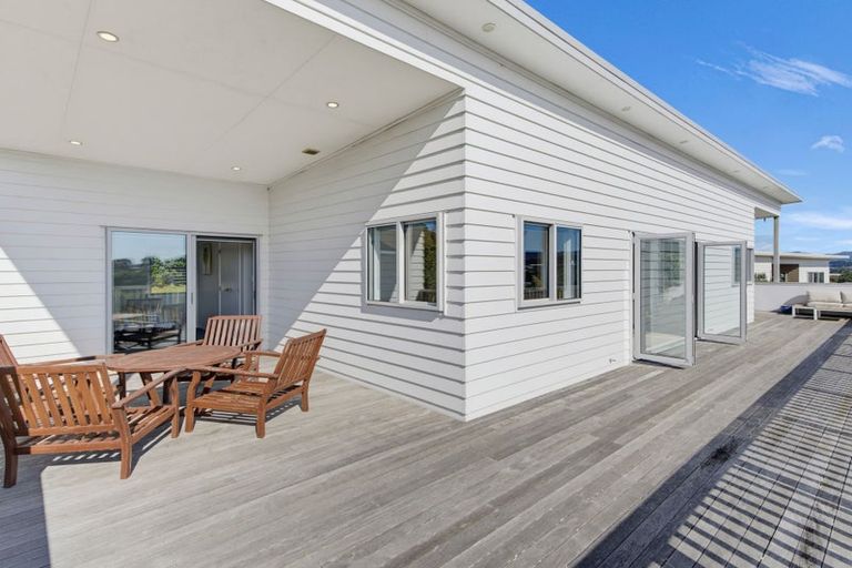 Photo of property in 12 Devon Street, Mangawhai Heads, Mangawhai, 0505