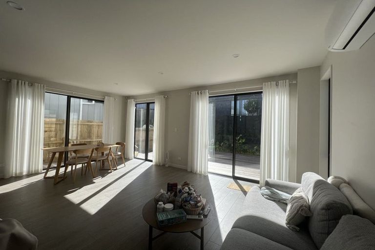 Photo of property in 15 Kapehu Road, Silverdale, 0932