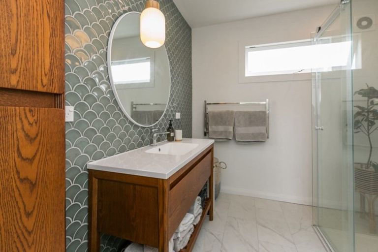 Photo of property in 409 Alexandra Street, Hastings, 4122