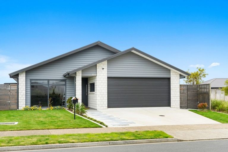 Photo of property in 159 Penetaka Heights, Pyes Pa, Tauranga, 3112