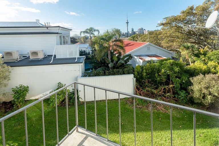 Photo of property in 10/27 Hepburn Street, Freemans Bay, Auckland, 1011
