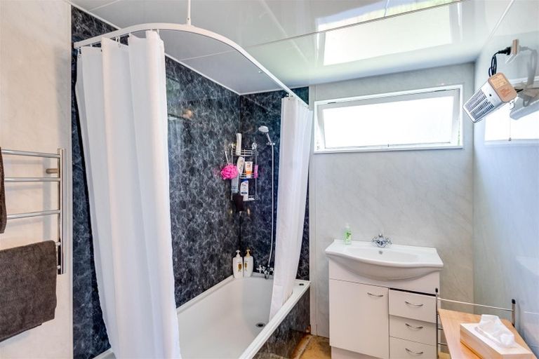 Photo of property in 880 State Highway 2, Otane, 4276