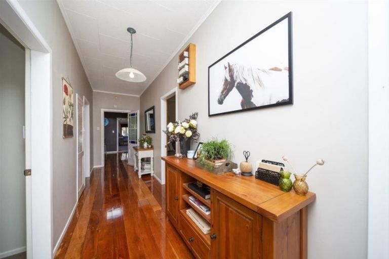 Photo of property in 314 Austin Road, Normanby, Hawera, 4673