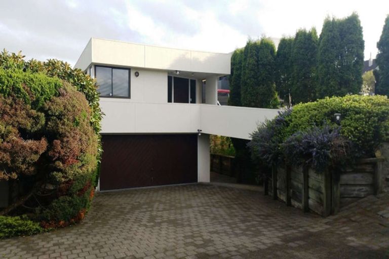 Photo of property in 6 Harvey Street, Waipahihi, Taupo, 3330