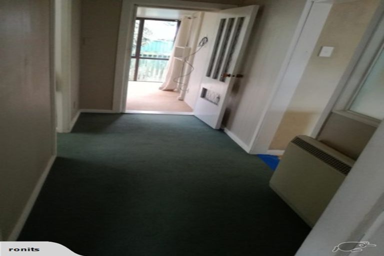 Photo of property in 115 Avonhead Road, Avonhead, Christchurch, 8042