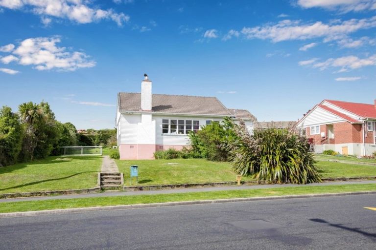 Photo of property in 18 Forresbank Avenue, Wakari, Dunedin, 9010