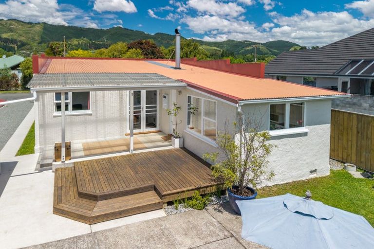 Photo of property in 16 Collins Road, Richmond, 7020