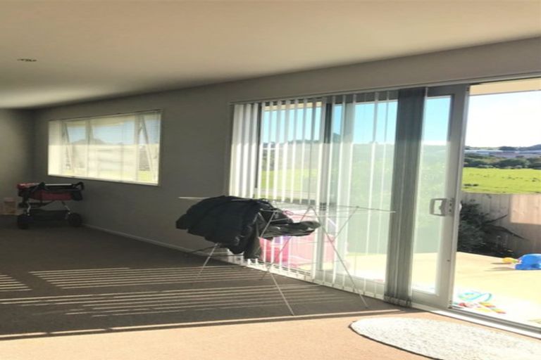 Photo of property in 68 Isabella Drive, Pukekohe, 2120