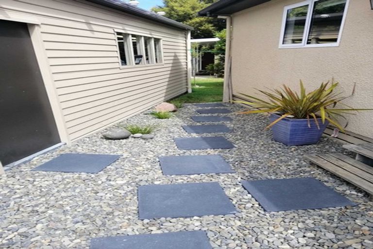 Photo of property in 68 Kinloch Road, Kinloch, Taupo, 3377