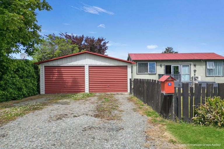 Photo of property in 10 Farm Street, Lumsden, 9730