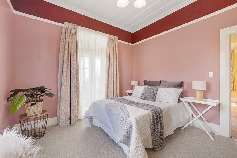 Photo of property in 43 Vogel Street, Cambridge, 3434