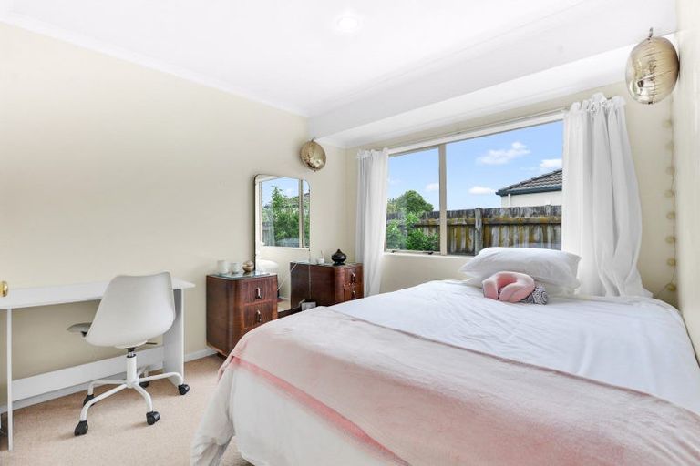 Photo of property in 45 Diomede Glade, Flagstaff, Hamilton, 3210