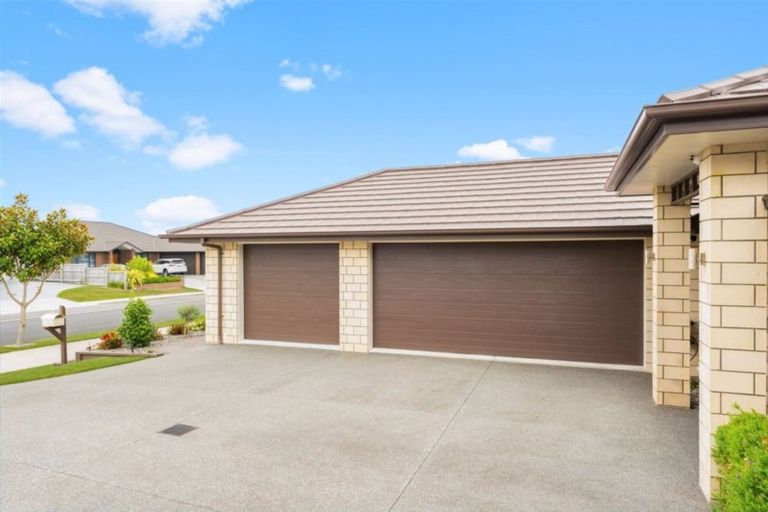 Photo of property in 215 Cumberland Drive, Flagstaff, Hamilton, 3210