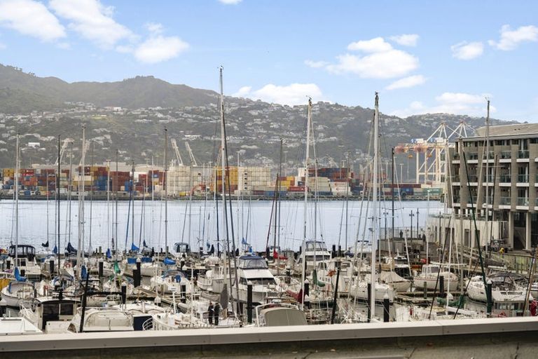 Photo of property in Chaffers Dock, 207/22 Herd Street, Te Aro, Wellington, 6011