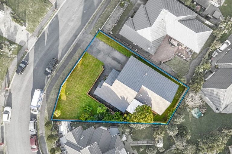Photo of property in 90 Tauranga Place, Orewa, 0931