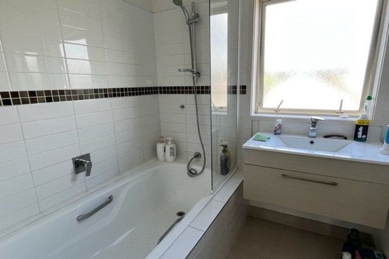 Photo of property in 146 Wellington Street, Howick, Auckland, 2014