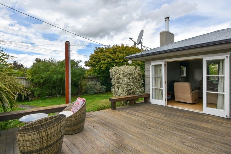 Photo of property in 22 Humphries Street, Greytown, 5712