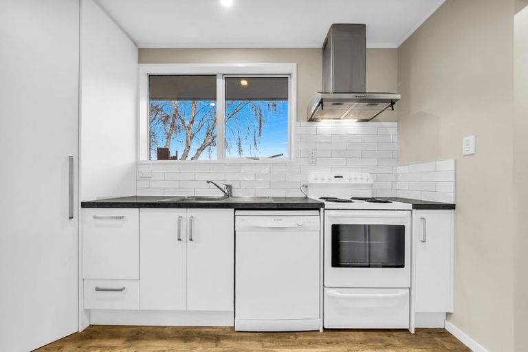 Photo of property in 31 Vanguard Drive, Broomfield, Christchurch, 8042