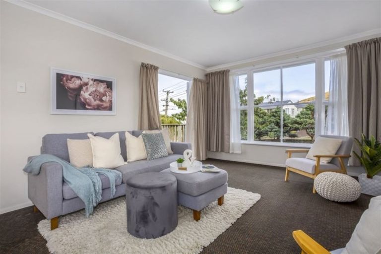 Photo of property in 143 Dimock Street, Titahi Bay, Porirua, 5022