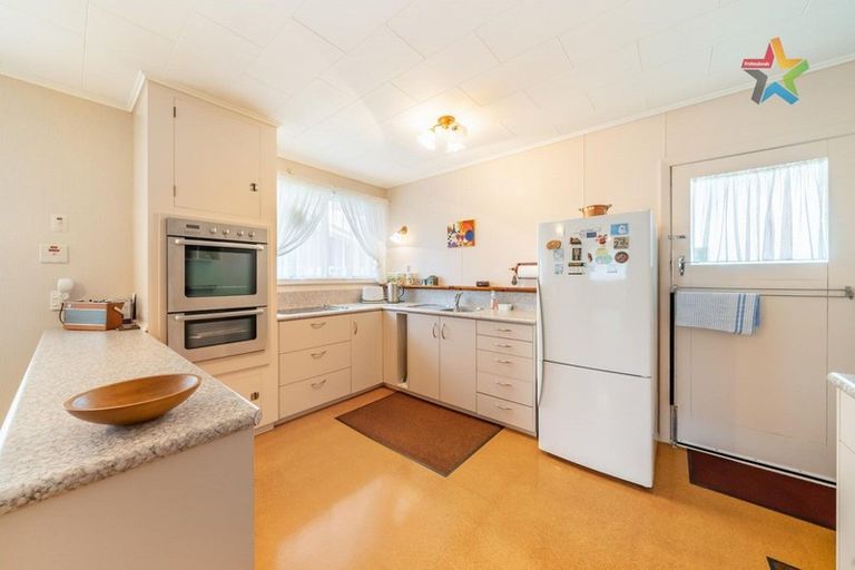 Photo of property in 156 Taita Drive, Avalon, Lower Hutt, 5011