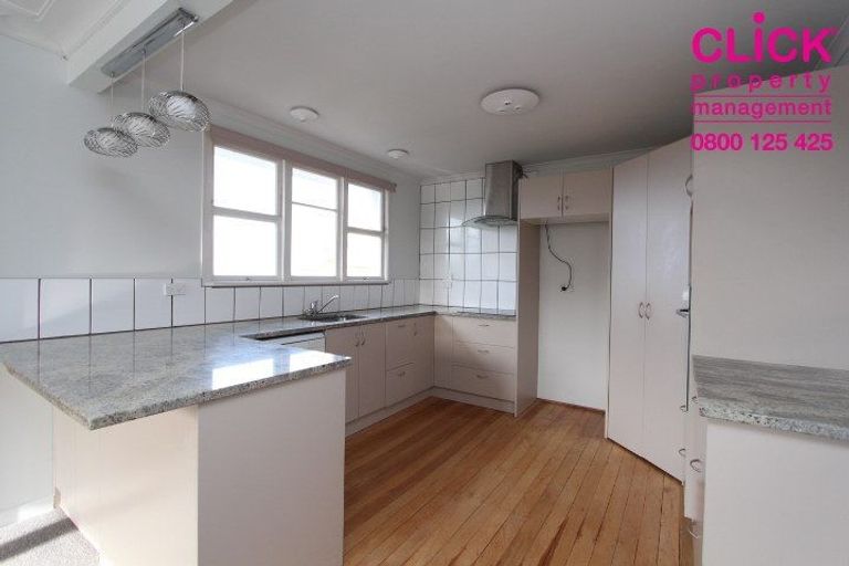 Photo of property in 35 Durham Street, Mornington, Dunedin, 9011