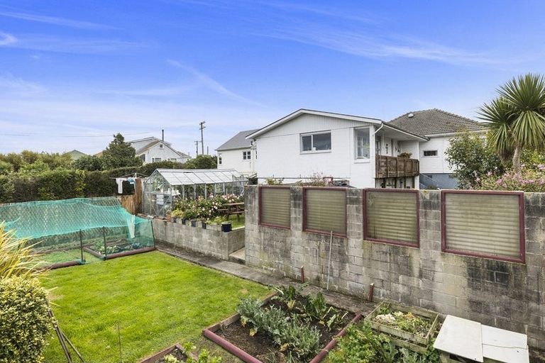 Photo of property in 42 Puketai Street, Andersons Bay, Dunedin, 9013